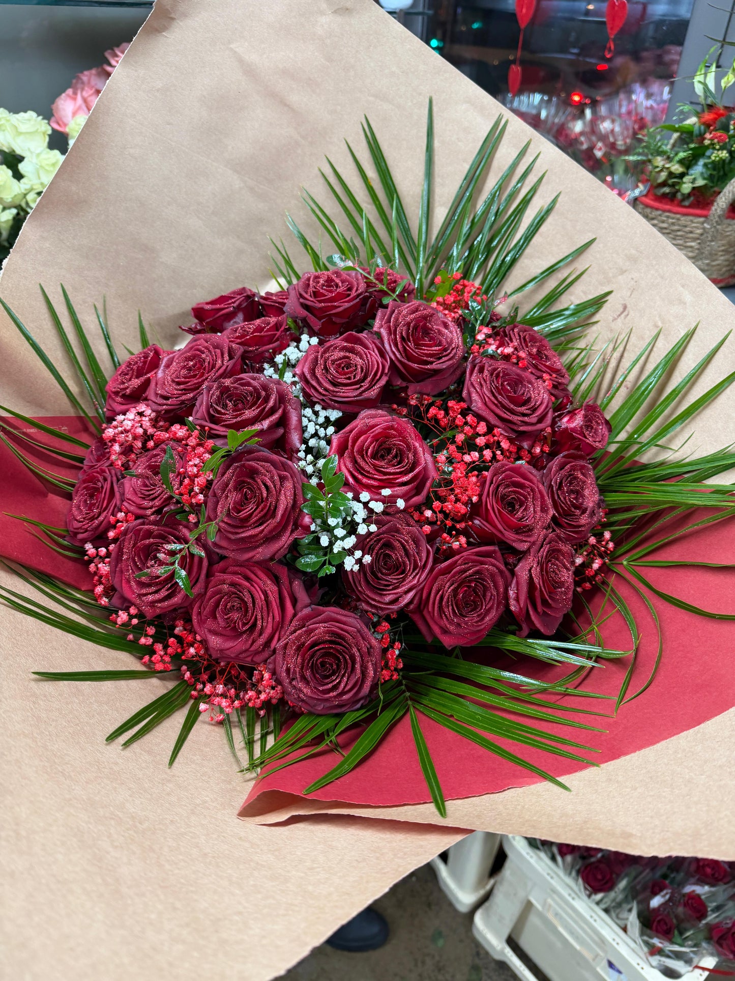 Bouquet Prestige Roses Rouges – L'Expression de l'Élégance