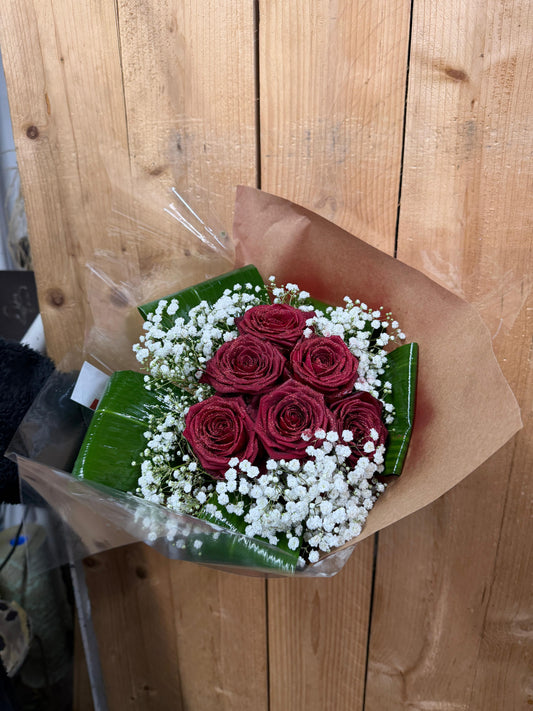 Bouquet "Passion Intemporelle" – L'Élégance au Naturel