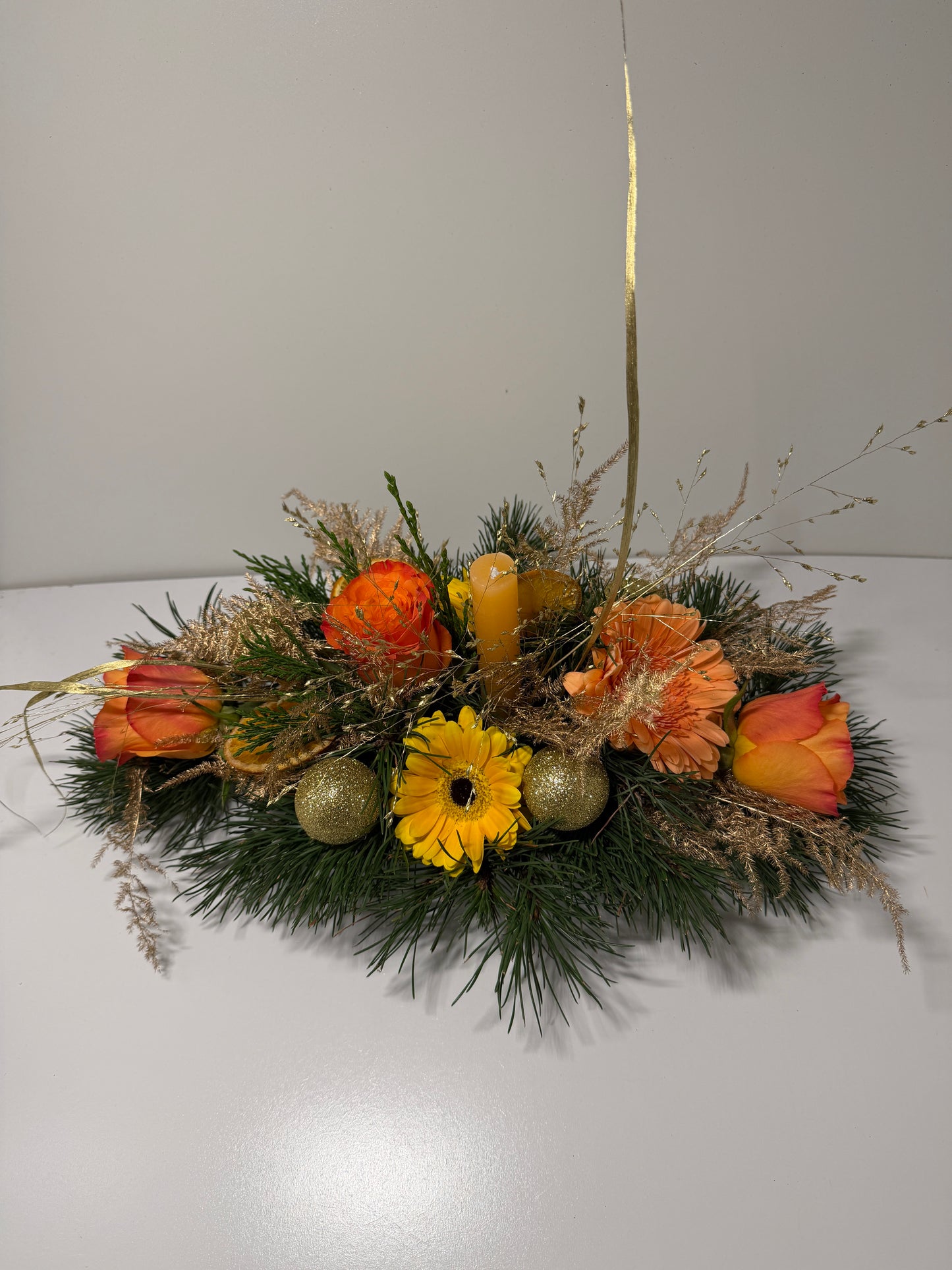Centre de table aux tons orangés & dorés